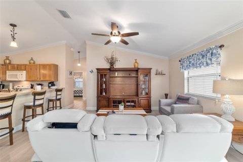 Villa ou maison à vendre à The Villages, Floride: 2 chambres, 107.4 m2 № 1782458 - photo 14