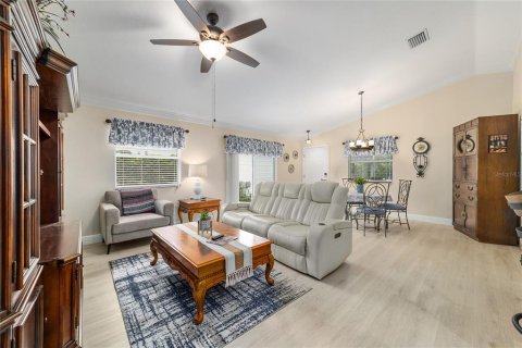 Villa ou maison à vendre à The Villages, Floride: 2 chambres, 107.4 m2 № 1782458 - photo 18