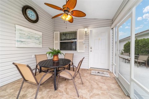 Villa ou maison à vendre à The Villages, Floride: 2 chambres, 107.4 m2 № 1782458 - photo 5