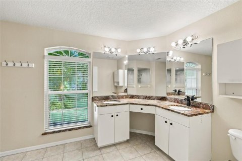 Villa ou maison à vendre à Nokomis, Floride: 3 chambres, 266.91 m2 № 2389118 - photo 10