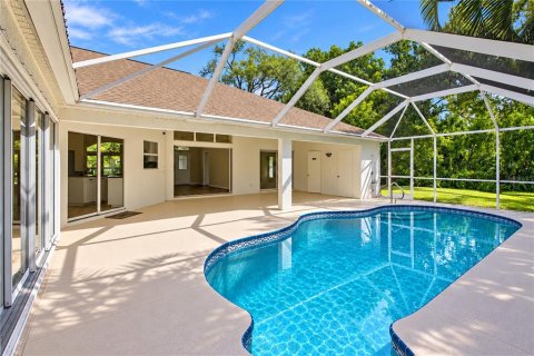 Villa ou maison à vendre à Nokomis, Floride: 3 chambres, 266.91 m2 № 2389118 - photo 15
