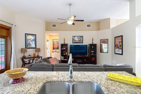 House in Brandon, Florida 3 bedrooms, 152.82 sq.m. № 1886229 - photo 23