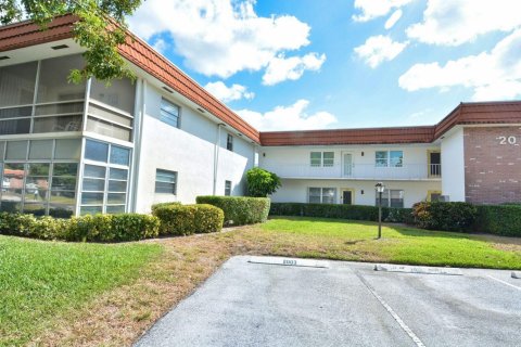 Condo in Stuart, Florida, 1 bedroom  № 2185205
