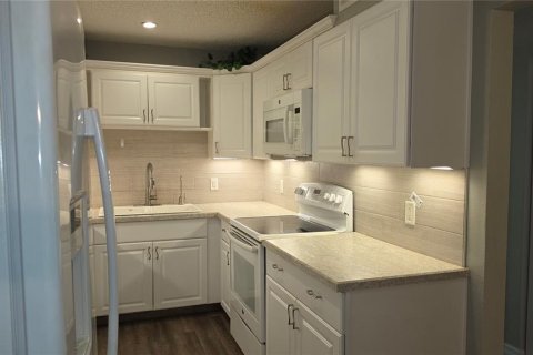 Condominio en alquiler en Hudson, Florida, 3 dormitorios, 128.95 m2 № 2277533 - foto 9