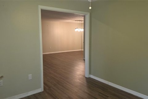 Condominio en alquiler en Hudson, Florida, 3 dormitorios, 128.95 m2 № 2277533 - foto 13