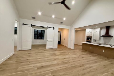 Villa ou maison à vendre à Punta Gorda, Floride: 4 chambres, 231.51 m2 № 2134719 - photo 30