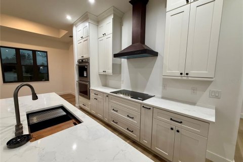 Villa ou maison à vendre à Punta Gorda, Floride: 4 chambres, 231.51 m2 № 2134719 - photo 11