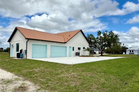 Villa ou maison à vendre à Punta Gorda, Floride: 4 chambres, 231.51 m2 № 2134719 - photo 3