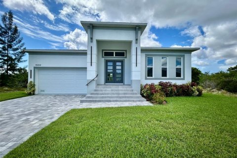 Villa ou maison à Port Charlotte, Floride 4 chambres, 247.12 m2 № 2322510