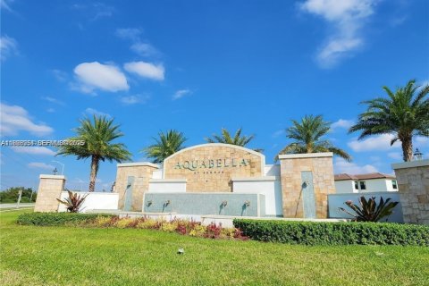 Touwnhouse à louer à Hialeah, Floride: 3 chambres, 143.07 m2 № 1987324 - photo 24