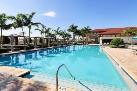 Touwnhouse à louer à Hialeah, Floride: 3 chambres, 143.07 m2 № 1987324 - photo 29