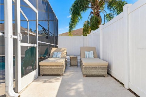 House in Tampa, Florida 3 bedrooms, 163.97 sq.m. № 2430730 - photo 25
