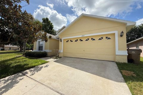 House in Groveland, Florida 4 bedrooms, 169.27 sq.m. № 2167836
