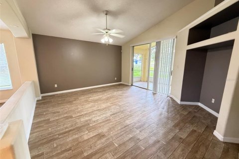 House in Groveland, Florida 4 bedrooms, 169.27 sq.m. № 2167836 - photo 7