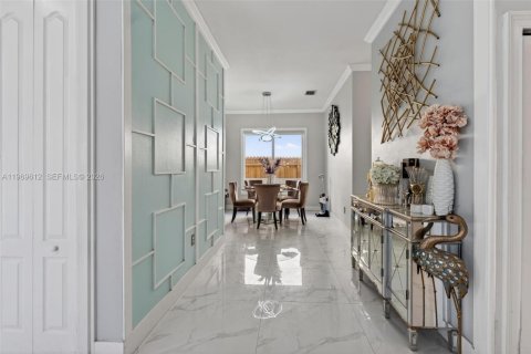 Купить виллу или дом в Хомстед, Флорида 1 комната, 290.69м2, № 2030523 - фото 28