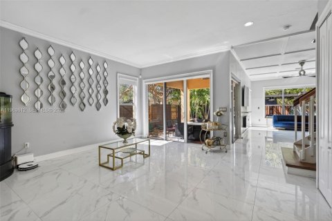 Купить виллу или дом в Хомстед, Флорида 1 комната, 290.69м2, № 2030523 - фото 23