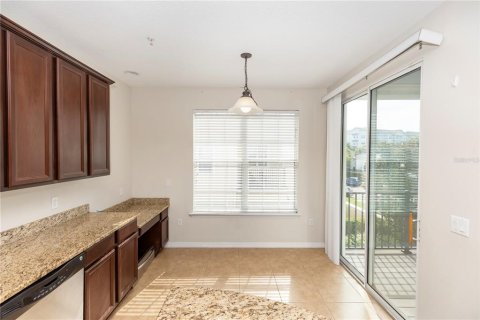 Townhouse in Orlando, Florida 3 bedrooms, 191.75 sq.m. № 1824362 - photo 7