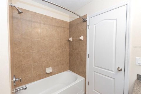 Townhouse in Orlando, Florida 3 bedrooms, 191.75 sq.m. № 1824362 - photo 22