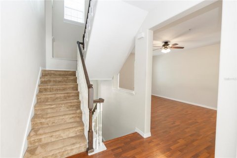 Townhouse in Orlando, Florida 3 bedrooms, 191.75 sq.m. № 1824362 - photo 4