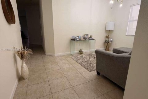 Villa ou maison à vendre à Homestead, Floride: 4 chambres, 155.89 m2 № 1966435 - photo 16