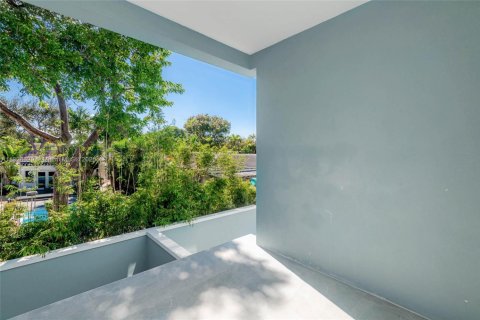 Townhouse in Fort Lauderdale, Florida 3 bedrooms, 169.27 sq.m. № 1940785 - photo 26