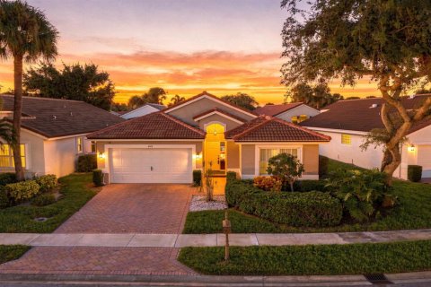 Villa ou maison à Boynton Beach, Floride 3 chambres, 162.58 m2 № 2415676