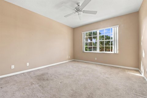 Villa ou maison à vendre à Boynton Beach, Floride: 3 chambres, 162.58 m2 № 2415676 - photo 12