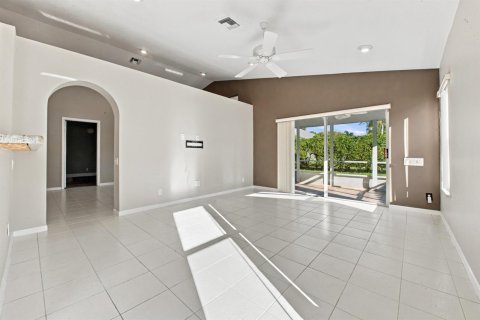 Villa ou maison à vendre à Boynton Beach, Floride: 3 chambres, 162.58 m2 № 2415676 - photo 26