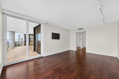 Купить кондоминиум в Авентура, Флорида 2 спальни, 169.08м2, № 2043544 - фото 22