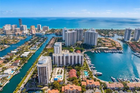 Купить кондоминиум в Авентура, Флорида 2 спальни, 169.08м2, № 2043544 - фото 28