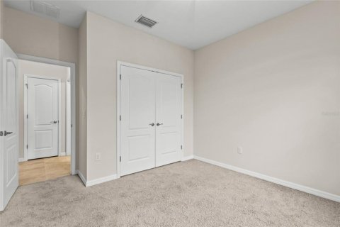 House in Sarasota, Florida 3 bedrooms, 189.06 sq.m. № 2419173 - photo 5
