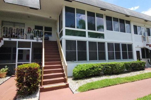 Condo in West Palm Beach, Florida, 1 bedroom  № 2086558 - photo 28