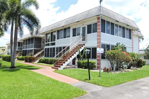 Condo in West Palm Beach, Florida, 1 bedroom  № 2086558 - photo 29