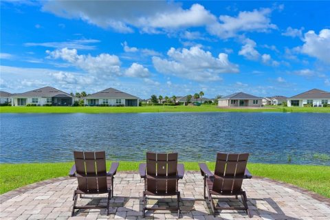 Casa en venta en Bradenton, Florida, 4 dormitorios, 190.08 m2 № 1899266 - foto 2
