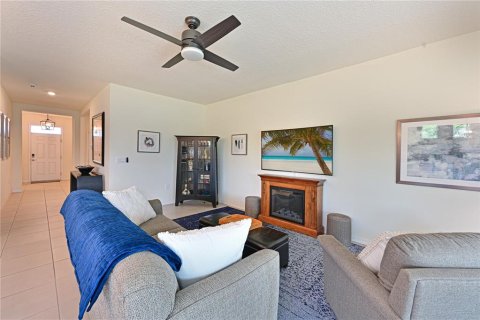 Casa en venta en Bradenton, Florida, 4 dormitorios, 190.08 m2 № 1899266 - foto 9
