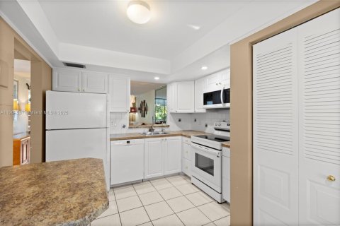 Copropriété à vendre à Delray Beach, Floride: 2 chambres, 93.46 m2 № 1970952 - photo 13