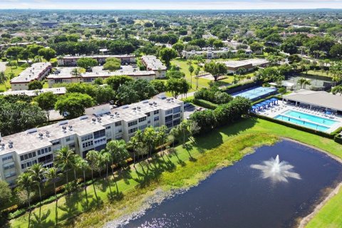 Copropriété à vendre à Delray Beach, Floride: 2 chambres, 93.46 m2 № 1970952 - photo 1