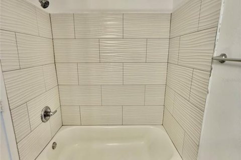 Купить таунхаус в Тампа, Флорида 3 комнаты, 113.15м2, № 2299801 - фото 16
