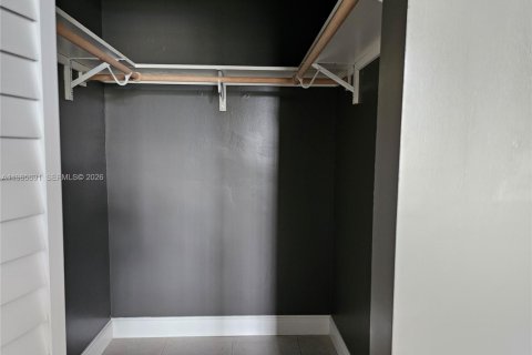 Снять в аренду кондоминиум в Мирамар, Флорида 3 спальни, 104.52м2, № 2027310 - фото 20