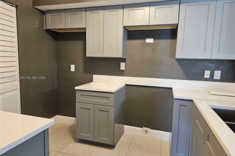 Снять в аренду кондоминиум в Мирамар, Флорида 3 спальни, 104.52м2, № 2027310 - фото 25