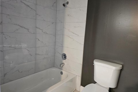 Снять в аренду кондоминиум в Мирамар, Флорида 3 спальни, 104.52м2, № 2027310 - фото 13