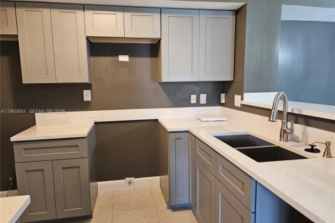 Снять в аренду кондоминиум в Мирамар, Флорида 3 спальни, 104.52м2, № 2027310 - фото 26