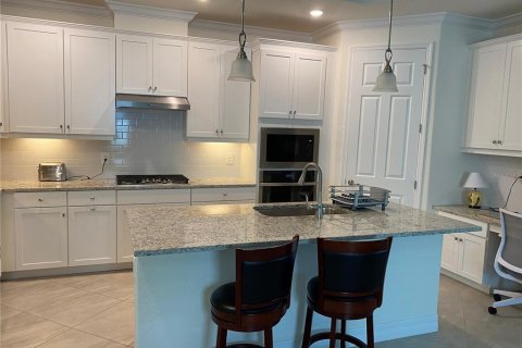 Villa ou maison à louer à Bradenton, Floride: 3 chambres, 188.03 m2 № 2413879 - photo 3