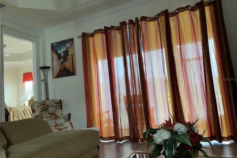Villa ou maison à louer à Bradenton, Floride: 3 chambres, 188.03 m2 № 2413879 - photo 6