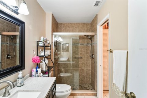 Condo in New Port Richey, Florida, 2 bedrooms  № 1835098 - photo 21
