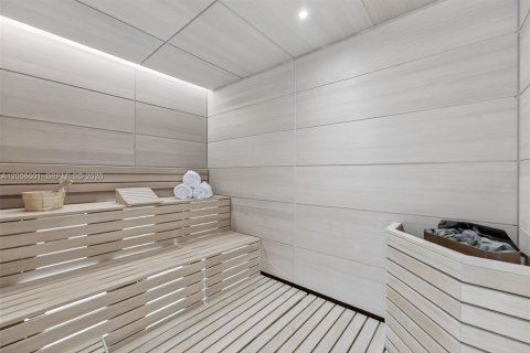 Copropriété à louer à Miami, Floride: 2 chambres, 102.38 m2 № 2168166 - photo 30