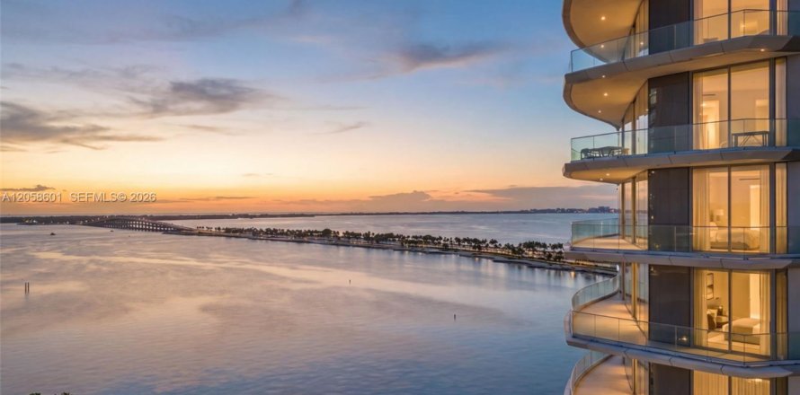 Condo à Miami, Floride, 2 chambres  № 2168166
