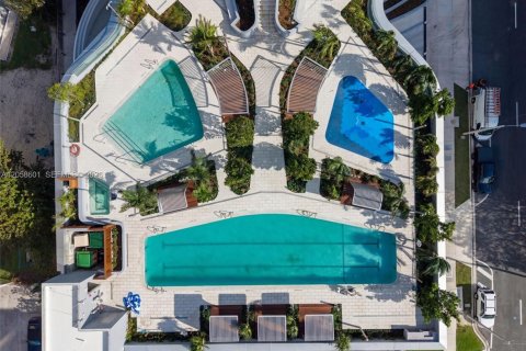 Copropriété à louer à Miami, Floride: 2 chambres, 102.38 m2 № 2168166 - photo 25