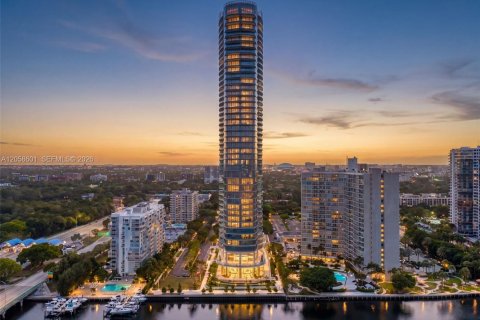 Copropriété à louer à Miami, Floride: 2 chambres, 102.38 m2 № 2168166 - photo 24