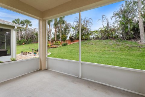 House in Port St. Lucie, Florida 2 bedrooms, 137.68 sq.m. № 2253059 - photo 24